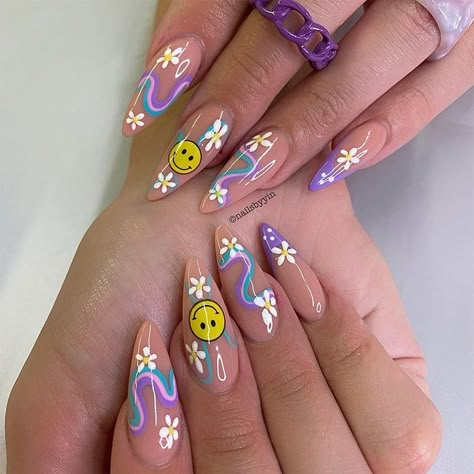 #louisiananailtech #nailoftheday #nailsofinstagram #naildesigns #nailsart #nailsbyyin #nudenails #nailsideas #nailspro #frenchtipnails #swirlnails #nailtrends #squarenails #shortnails #nailsinspiration #nailsartist #nailsporn #nailsdone #nails2022 #flowernails #springnails #summernails #nailsmagazine #almondnails #easternails Bonnaroo Nails, Tomorrowland Nails, Bright Nail Ideas Neon, Rave Nails Festivals, Coachella Nails Ideas, Groovy Nail Designs, Festival Nail Ideas, Hippie Nail Art, Trippy Nails