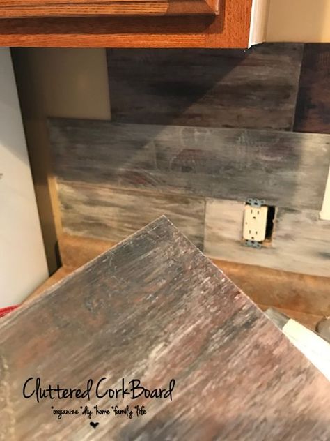 Wood Backsplash Kitchen, Pallet Wood Backsplash, Wood Kitchen Backsplash, Laundry Craft Rooms, Fixer Upper Decor, Shiplap Backsplash, Thrifty Decor Chick, Wood Backsplash, Laundry Room Remodel