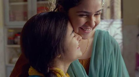 Secret Superstar box office collection day 6: Zaira Wasim’s performance better than Dangal? Check more at http://trend-scoops.com/secret-superstar-box-office-collection-day-6-zaira-wasims-performance-better-than-dangal/ Secret Superstar Movie, Superstar Movie, Secret Superstar, Zaira Wasim, Movies Box, Indian Express, Aamir Khan, Day 6, Box Office