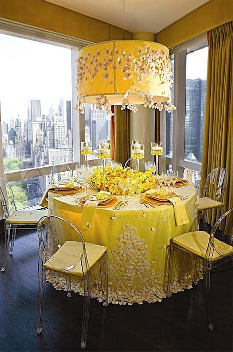 The Best of The Best From Colin Cowie Wedding Inspirations | Flickr - Photo Sharing! Yellow Tablescape, Hostess Ideas, Table Scaping, Colin Cowie Wedding, Colin Cowie, Beautiful Tablescapes, Yellow Table, Party Plan, Yellow Decor