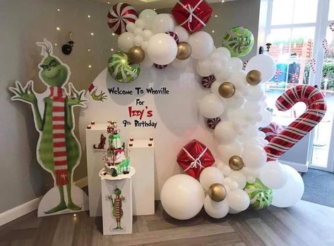 Grinch Christmas Party, Grinch Christmas Tree, Grinch Party, Its A Boy Balloons, Baby Birthday Themes, Twins 1st Birthdays, 1st Birthday Party Themes, Kids Christmas Party, Girl Birthday Decorations