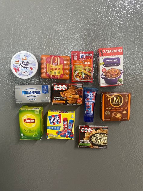 Mini Brands Refrigerator Magnets!  Handle with care!  Please message me with any questions you may have! Tiny Aesthetic, Mini Brands Toys Diy, Bloxburg Food Decals, Mini Objects, Diy Science Experiments, Miniature Stuff, Diy Sandals, Barbie Doll Set, Mini Brands