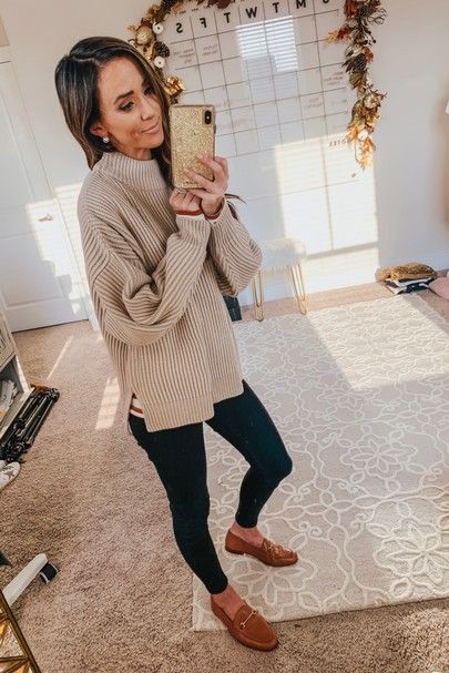 Posts from alyson_haley | LIKEtoKNOW.it Casual Neutral Outfits, Alyson Haley, Casual Work Attire, Mommy Outfits, Teaching Outfits, Business Casual Outfits For Work, Summer Work Outfits, Fall Clothes, Outfit Inspiration Fall