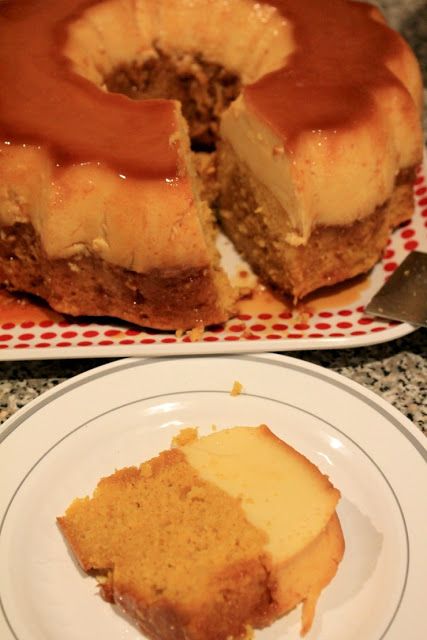 Pumpkin Flan Cake Recipe, Recipe For Flan, Flancocho Recipe, Chocoflan Recipe, Pumpkin Flan, Miami Lifestyle, Flan Cake, Flan Recipe, Thanksgiving Treats