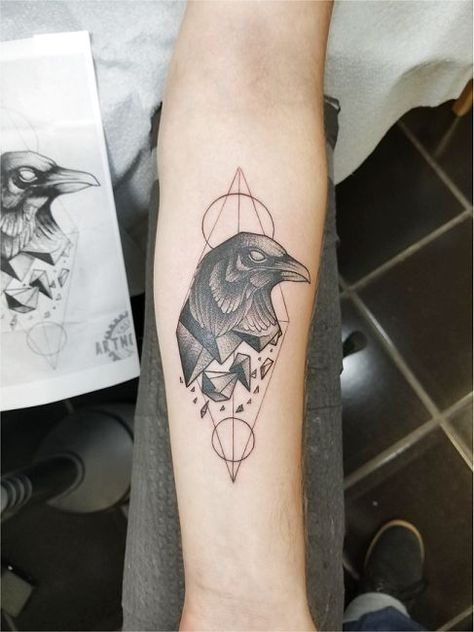 Explore 60+ unique and spiritual raven tattoo designs with meaningful explanations gathered in our article. Choose one that suits your character the best! Raven Tattoo Ideas, Embrace The Darkness, Anchor Tattoo Design, Autumn Tattoo, Crow Tattoo, Raven Tattoo, Fire Tattoo, Modern Tattoos, Lips Drawing