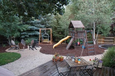 Backyard Firepit Area, Playground Landscaping, Backyard Playset, Backyard Ideas For Small Yards, Small Yard Landscaping, Backyard Kids Play Area, Backyard Layout, Backyard Trampoline, Backyard Swings