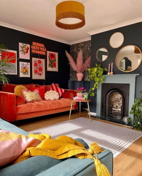 How To Bring Dopamine Decor Into Your Space – Forbes Home Coral Living Rooms, Bold Living Room, Funky Living Rooms, Vibrant Living Room, Dopamine Decor, Colourful Living Room, Brown Living Room, Apartment Decor Inspiration, New Living Room