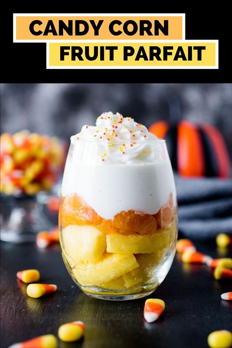 A fun candy corn inspired fruit parfait with yogurt. Top with your favorite candy. Healthy Candy Corn, Sugar Free Frosting Recipe, Yogurt Parfait Cups, Fall Themed Desserts, Sugar Free Frosting, Fruit And Yogurt Parfait, Granola Parfait, Best Granola, Fruit Parfait