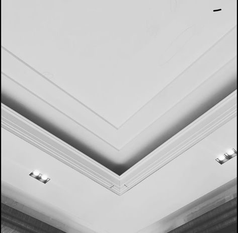 Cornices Ceiling, Modern Lobby, Luxury Ceiling Design, Cornice Design, New Ceiling Design, Interior Ceiling Design, Ceiling Plan, Pop False Ceiling Design, Classic House Exterior