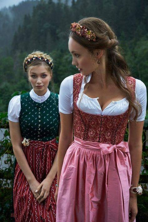 German Cultural Dress Traditional German Clothing, Peasant Clothing, Oktoberfest Woman, German Costume, German Clothing, German Dress, Oktoberfest Outfit, Oktoberfest Party, German Fashion