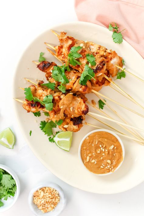 Chicken Satay with Peanut Sauce - Healthnut Nutrition Chicken Satay With Peanut Sauce, Chicken Satay Skewers, Chicken Satay Recipe, Spicy Peanut Noodles, Toast For Breakfast, Eat Thai, Healthy Weeknight Meals, Peanut Noodles, Chicken Satay