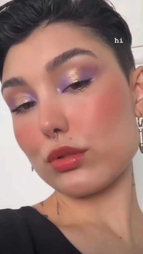 Lilac Aesthetic Makeup, Ethereal Purple Eye Makeup, Cute Makeup Purple, Jelly Eyeshadow Look, Soft Purple Eyeshadow Looks, Lilac Eye Makeup Natural, Makeup Looks Lilac, Lilac And Gold Makeup, Lilac Fairy Makeup