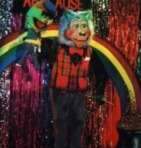 Rolfe Dewolfe, Rockafire Explosion, Silly Goofy, Rainbow, Instagram