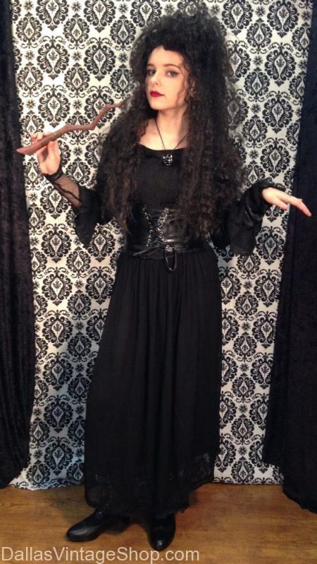 Harry Potter Characters Costumes, Bellatrix, Slytherin Bellatrix Cosplay, Outfits Glasses, Bellatrix Lestrange Costume, Hogwarts Costume, Price Costume, Gryffindor Costume, Harry Potter Bellatrix Lestrange, Harry Potter Halloween Costumes, 2018 Outfits