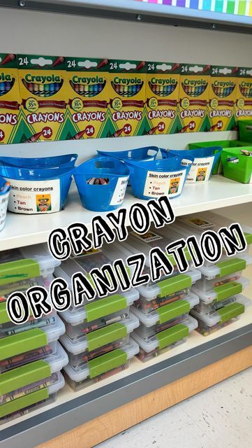 Katie Jarvis on Instagram: "Crayon Organization I organize my crayons into different categories that are always out in my art room 🖍️Skin Color Crayons 🖍️Special Crayons (glitter, metallic, neon) 🖍️Regular Crayons In my cabinet I keep 🖍️Construction Paper Crayons 🖍️ Large size crayons (8 color packs and single color class sets of black and white) 🖍️Single color packs Check out my video over on YouTube (#linkinbio), Managing the Crayons where I share the coloring techniques that I teach. The crayon techniques chart is available on my TPT. #elementaryartteacher😀🎨😍✨ #artroom #artroomorganization #artteacherorganization #elementaryartroom #crayons #crayonorganization #artsupplyorganization #elementaryartteacherofig #managingthemess #artsupplyorganization #organizedartroom" Crayon Techniques, Crayon Storage, Crayon Organization, Elementary Art Rooms, Art Supply Organization, Coloring Techniques, Color Crayons, Pencil Crayon, Teacher Organization