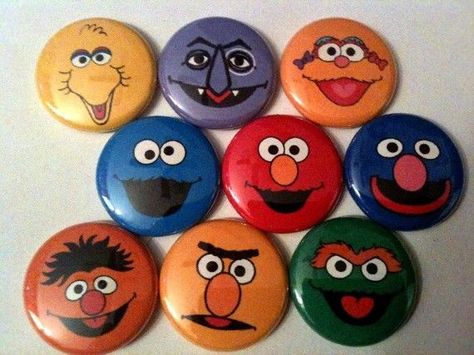 Sesame Street Rock Painting Ideas For Beginners, Easy Rock Painting Ideas, Easy Rock Painting, Powerpuff Kızları, California Camping, Rock Painting Tutorial, Painting Ideas For Beginners, Rock Painting Ideas, Stone Art Painting