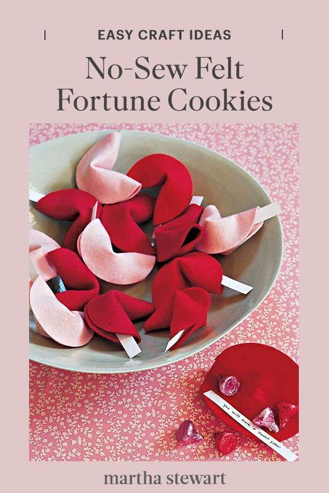 Skip the store-bought cookies and make these no-sew felt fortune cookies that can hold little messages of love and good fortunes in them. Follow our simple and quick felt fortune cookie craft tutorial and make them as pretty handmade Valentine's Day cards or as a fun kids' craft idea. #marthastewart #valentinesday #valentinesdecor #partyideas #easyvalentinesdaycrafts Fortune Cookie Sewing Pattern, Felt Fortune Cookies, Felt Fortune Cookies Diy, Felt Valentine Cookies, Sewing Valentines Ideas, Valentines Sewing Ideas, Felt Valentines Day Crafts, Fortune Cookie Craft, Valentine Felt Crafts