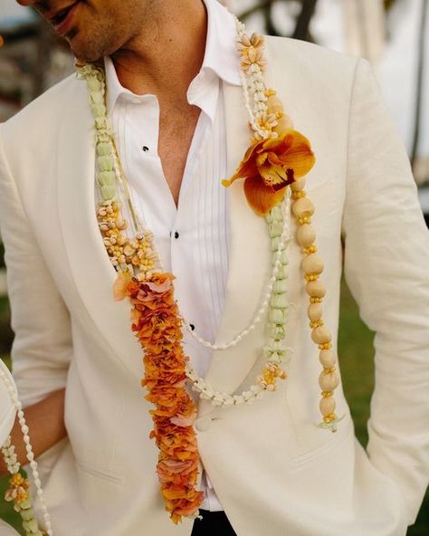 Groom Lei, Wedding Leis, Polynesian Wedding, Wedding Lei, Wedding Entourage, Wedding Hawaii, Flower Lei, Instagram Men, Hawaiian Wedding