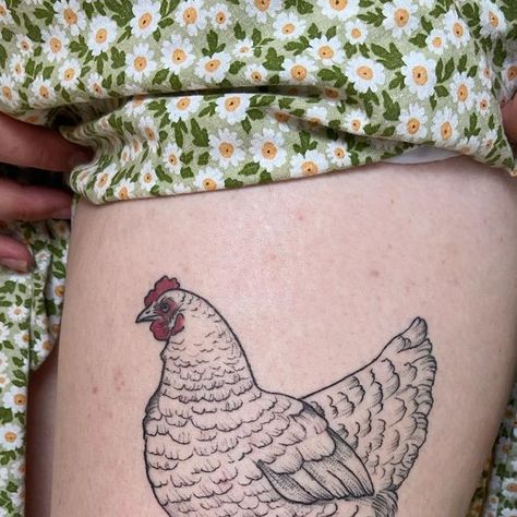 Melanie Luther on Instagram: "Thank you so very much Erin!!! We touched up the yellow rainboots on this sweet chicken from a few months ago that healed SO BEAUTIFULLY! Swipe to see the super sweet cottage we tattooed on the front and back of Erin’s arm 💖 All of these concepts were Erin’s vision and we’re so fun to work on! Thank you again for the trust and letting me tattoo you again! ✨ . . . . . . . . . . . . . #tattoo #tattoos #ink #linework #lineworktattoo #chicken #chickentattoo #animaltattoo #cutetattoo #illustration #illustrativetattoo #naturetattoo #cottage #cottagecore #cottagegarden #cutetattoo #legtattoo #armtattoo #delicatetattoo #daintytattoo #cooltattoo #thightattoo #colortattoo #colourtattoo #queerart #queertattoo #queertattooer #queertattooartist #queerillustration #calgary Chicken Tattoo Ideas, Again Tattoo, Chicken Tattoo, Me Tattoo, Sweet Chicken, Delicate Tattoo, Line Work Tattoo, Queer Art, Dainty Tattoos