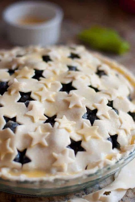 https://betsylife.com/4th-july-blueberry-pie/#_a5y_p=1842879 4th Of July Desserts, Fourth Of July Food, Perfect Pies, Blueberry Pie, Blueberry Recipes, Pie Dessert, Sweets Treats, Pie Crust, Pie Recipes