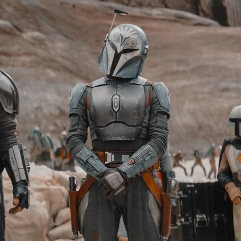 Bo Katan Jetpack, Mandalorian Characters, Mandalorian Clans, Bo Katan Kryze, Mando Cosplay, Bo Katan, Mandalorian Cosplay, Star Wars Trooper, Star Wars 2