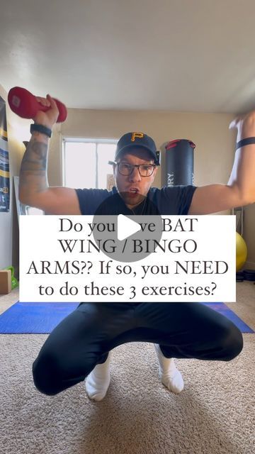 How To Get Rid Of Bingo Wings, Armpit Workout, Bat Wing Exercises, Shoulder Problem, Arm Workouts At Home, Seated Exercises, Biceps And Triceps, Workout Moves, Back Exercises