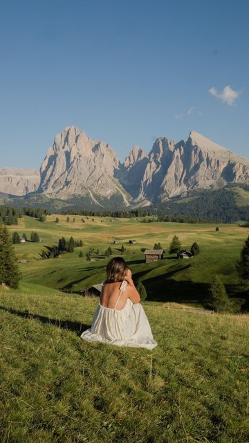 Sonia Mota 🕊 Slow travel on Instagram: "A place that will take your breath away 🐎🌿🏔️ 📍Alpe di Suisi. Save to visit on your next trip to the Dolomites, Italy. For what to do, where to stay and eat, check out my Dolomites Digital Travel Guide. - #alpedisiusi #italiandolomites #valgardenadolomites #dolomiti #italian_places #southtyrol #geisleralm #dolomites #dolomitiunesco #visititaly #southtyrol #altoadige #dolomitesitaly #dolomitiunesco #thedolomites #seiseralm #travelitaly" Italian Dolomites Aesthetic, Dolomites Photo Ideas, The Dolomites Italy, Hiking Dolomites Italy, Dolomites Outfit, Dolomites Photoshoot, Dolomites Aesthetic, Dolomites Summer, Dolomites Photography