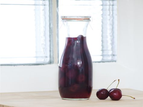 Make your own cherry liqueur.  This looks fun and easy.  I will try this, how hard can it be? Serious Eats Recipes, Cherry Vodka, Homemade Liquor, Cherry Syrup, Bing Cherries, Cherry Brandy, Cherry Liqueur, Cherry Cocktail, Liqueurs Recipes