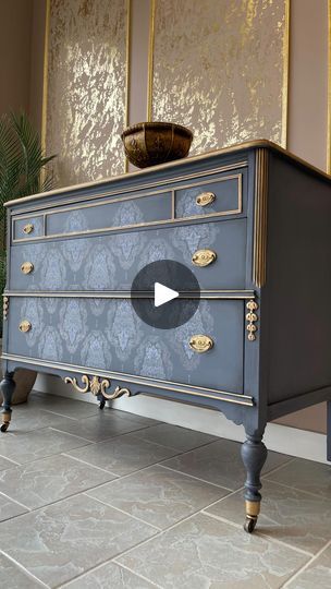 473K views · 27K reactions | Beautiful combination of Old Violet color and my Dana Damask transfer with @redesignwithprima 💜 .
.
.
.
#kacha #kachafurniture #chalkpaint #chalkpaintedfurniture #chalkpainted #diy #furnitureflip #furnituremakeover #furnitureartist #furniture #redesignwithprima #anniesloan #anniesloanchalkpaint #redesignwithprimatransfers | Katarina Hernandez | Blank & Jones · Comment te dire adieu Furniture Flip With Decals, Horse Transfer On Furniture, Transfers On Painted Furniture Cosmos, Blossom Flight Transfer On Furniture, Furniture Transfer Vintage Rustic, Diy Modern Furniture, Old Furniture, Annie Sloan Chalk Paint, Chalk Paint Furniture