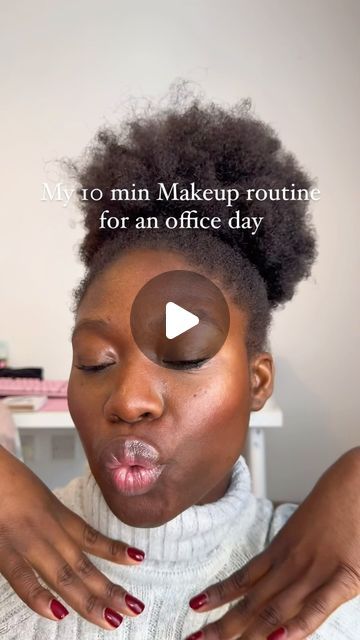 Priscilla, Content Creator on Instagram: "Quick 10 min makeup routine for a day in the office.💻

Recently got the @rimmellondonuki have received your Rimmel London Wonder’Bond Bonding Serum Mascara which I’ve been using for the past couple days. 

#rimmellondon
#longlivelashes
#wonderbond
@communityxseen" London Wonders, Rimmel London, Rimmel, Makeup Routine, Content Creator, The Office, Makeup Looks, Lashes, Serum