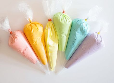 American Buttercream Frosting {VIDEO} | I Am Baker American Buttercream Frosting, House Of Yumm, White Buttercream Frosting, Pastel Rainbow Cake, Cupcake Frosting Recipes, Cake Popsicles, American Buttercream, Rainbow Frosting, White Buttercream