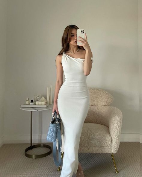 ashleigh huỳnh on Instagram: “let me raise a toast to the dress i love most… @johansenofficial 🤍” Let Me Raise A Toast, Minimalist Girl, Body Con Dress Outfit, Style Moodboard, Business Board, Evening Outfit, Prom Dress Inspiration, Korean Fashion Dress, Dress Inspo