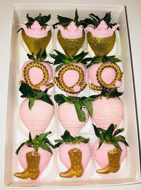 Quinceanera Ideas Pink, Xv Ideas, Themed Treats, Treat Table, Quince Ideas, Themed Desserts, Cowgirl Birthday, 18th Birthday Party, Western Theme