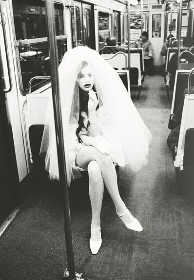 Wedding Chest, Runaway Bride, Ellen Von Unwerth, She Girl, White Photography, Vanity Fair, Blog Photography, Fashion Photographer, Fashion Photo