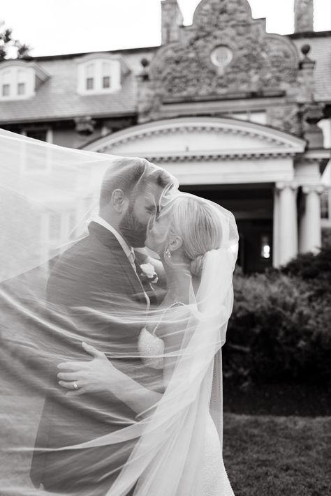 Under the veil shots is a must if you have a long veil. this makes for such a romantic vibe. black and white detail shots Wedding Couple Veil Photos, Couple Under Veil, Wedding Photos Vail, Couple Veil Shots, Wedding Photo Under Veil, Long Veil Wedding Photography, Under Veil Photo, Bridal Wedding Photography, Long Veil Wedding Photos