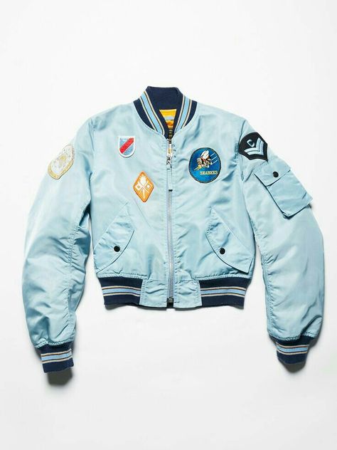 Sports Day Outfit, Clothes Sport, Cheer Gear, Jacket Patches, Flying Jacket, Cool Coats, Diy Jacket, Aviator Jackets, Fashion Suits For Men