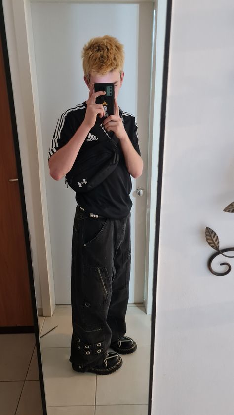 Adidas shirt baggy pants rick owens dr martens 1460 Dr Martens Rick Owens Outfit Men, Rick Owens Dr Martens Outfit, Rick Owens Dr Martens, Rick Owens Doc Martens, Dr Martens Outfit Fall, How To Style Dr Martens, Rick Owens Outfit Men, Doc Martens Outfit Men, Styling Dr Martens