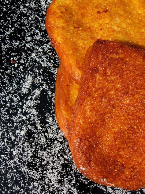 Fried French Toast Recipe, Deep Fried French Toast, Fried French Toast, Crispy French Toast, Danger Danger, Bagel Bread, French Toast Breakfast, Deep Fried Food, Breakfast Meals