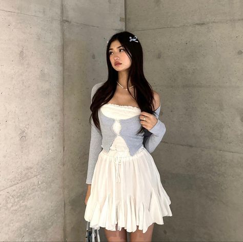 Julia Ma, Kpop Concert Outfit, Fashion Top Outfits, Capsule Outfits, Blue Outfit, Soft Girl, Lookbook Outfits, Concert Outfit