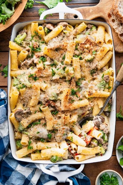 Ground Turkey Broccoli Pasta, Ground Turkey Alfredo Pasta, Ground Turkey Alfredo, Ground Turkey Pasta Bake, Turkey Pasta Bake, Ground Turkey Pasta Recipes, Baked Chicken Parm, Ground Turkey Pasta, Noodle Dinner