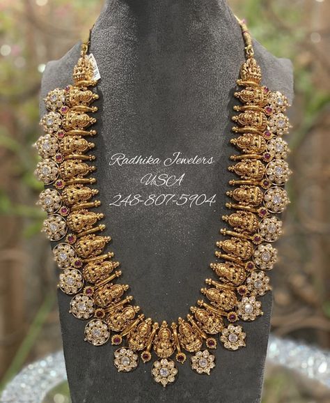 Bottu Mala, Fashion Jewelry Necklaces Gold, Gold Jewelry Prom, Indian Wedding Jewelry Sets, Gold Temple Jewellery, Mala Jewelry, Antique Gold Jewelry Indian, Temple Jewelry, Gold Jewelry Simple Necklace