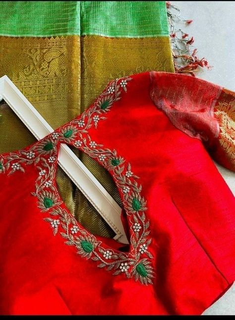 Neck Maggam Work Blouses, Simple Zardosi Work Blouses, Simple Maggam Work Blouse, Simple Maggam Work, Zardosi Work Blouse, Blouse Designs High Neck, Boat Neck Blouse Design, Maggam Work Blouse, Traditional Blouse Designs