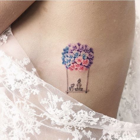 Tattoos For Women Cat, Tattoo Touch Up, Hot Air Balloon Tattoo, Balloon Tattoo, Wrap Tattoo, Flower Wrist Tattoos, Mom Tattoo Designs, Circle Tattoos, Tattoos For Women Half Sleeve