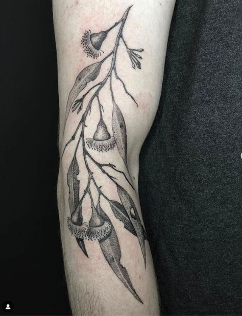 Marriage Tattoos, Trident Tattoo, Mum Tattoo, Leaves Tattoo, Flower Tattoo Ideas, Gum Leaves, Leaf Tattoo, Native Tattoos, Feminine Tattoo Sleeves