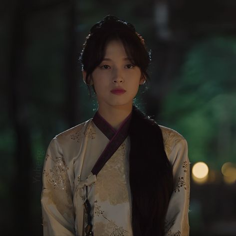 Jin Cho Yeon, Alchemy Of Souls, Im Coming Home, Asian Celebrities, Coming Home, Light And Shadow, Alchemy, Mbti, Korean Actors