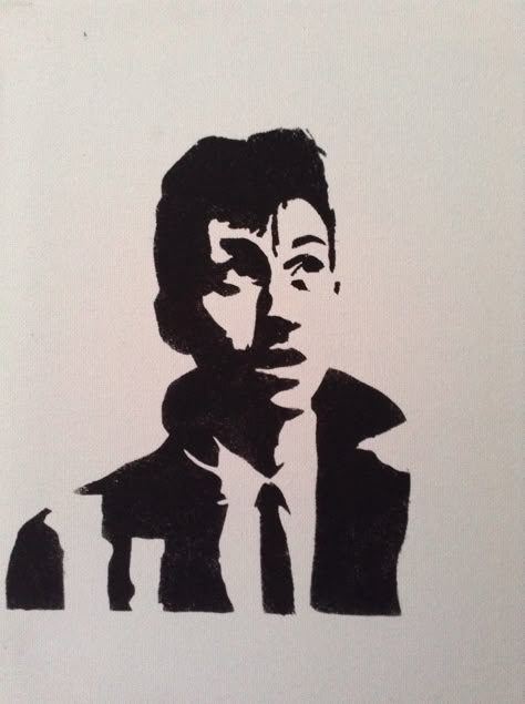 (BY Reuben L C) !!! Arctic Monkey's Alex Turner - acrylic on canvas Arctic Monkeys Stencil, Artic Monkeys Painting Ideas, Alex Turner Silhouette, Arctic Monkeys Font, Arctic Monkeys Sketch, Arctic Monkeys Painting, Arctic Monkeys Drawing, Horror Silhouette, Tat Stencils