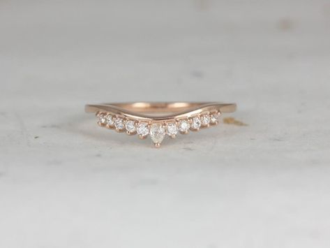 Diamond Tiara, Tiara Crown, Diamond Cluster Ring, Gold Wedding Band, Rose Gold Diamonds, Unique Engagement Rings, Engagement Ring Settings, Moissanite Engagement Ring, Accessories Jewelry