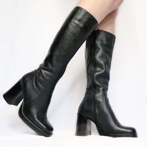 Platform Boots Outfit Grunge, Platform Boots Aesthetic, Heeled Platform Boots, Platform Boots Outfit, Celine Boots, 90s Boots, Calf Length Boots, Knee High Platform Boots, Outfit Grunge