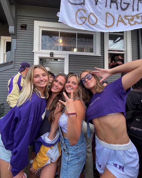 Uw Gameday Outfit, Uw Game Day Outfits, Football Tailgating Ideas, College Tailgate Outfit Football, College Game Day Outfit Football, Football Game Outfit College, College Football Decor, College Football Party, College Game Day Outfit