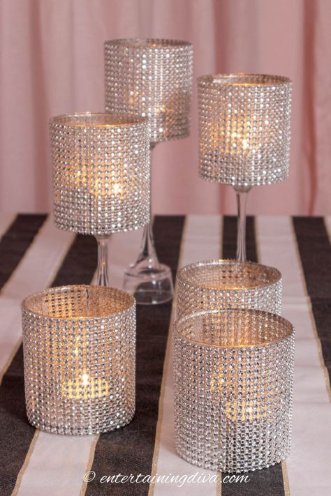 Bling Candle Holders, Rhinestone Candle, Glam Candles, Summer Makeup Trends, Diy Monogram, Pretty Candle, Diy Candle Holders, Diy Crafts Room Decor, Jar Diy